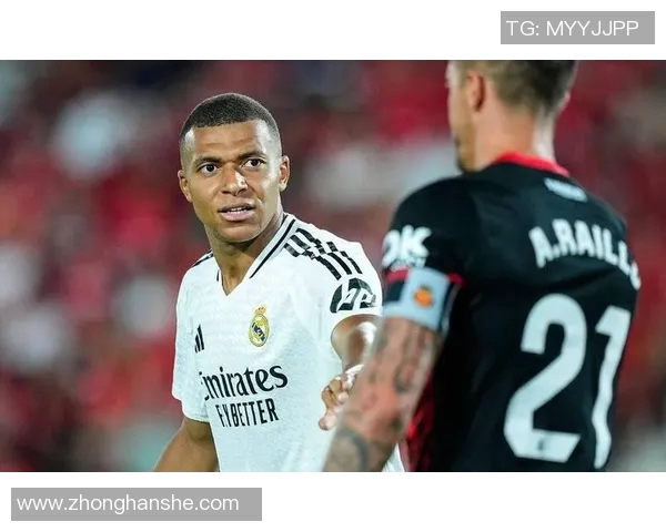 足球明星基利安的辉煌历程与未来展望解析 足球明星基利安的辉煌历程与未来展望解析