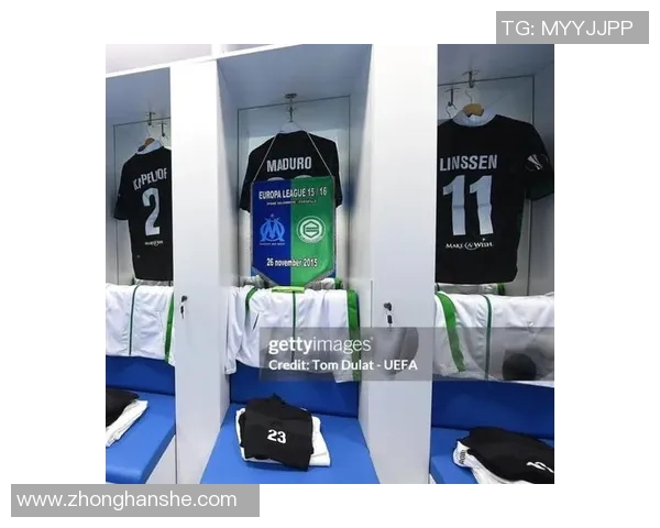 足球明星球衣正面设计解析与背后故事揭秘 足球明星球衣正面设计解析与背后故事揭秘