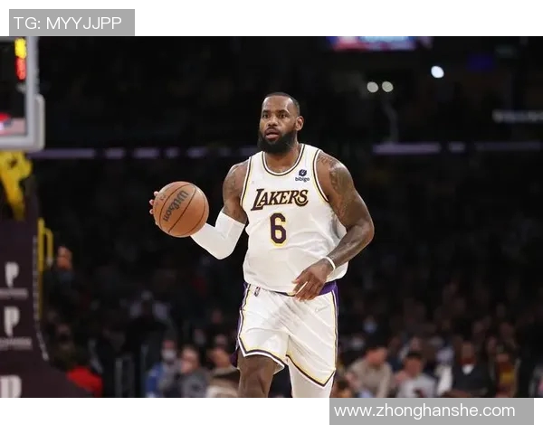 足球明星向勒布朗致敬的感人言辞与运动精神的传承 足球明星向勒布朗致敬的感人言辞与运动精神的传承